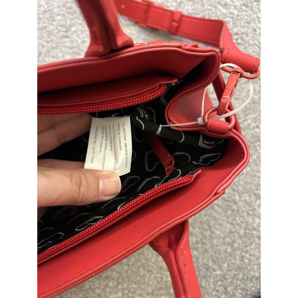 Luv Betsey by Betsey Johnson Satchel Womens Small Red Cream NEW Heart Crossbody - Picture 11 of 15